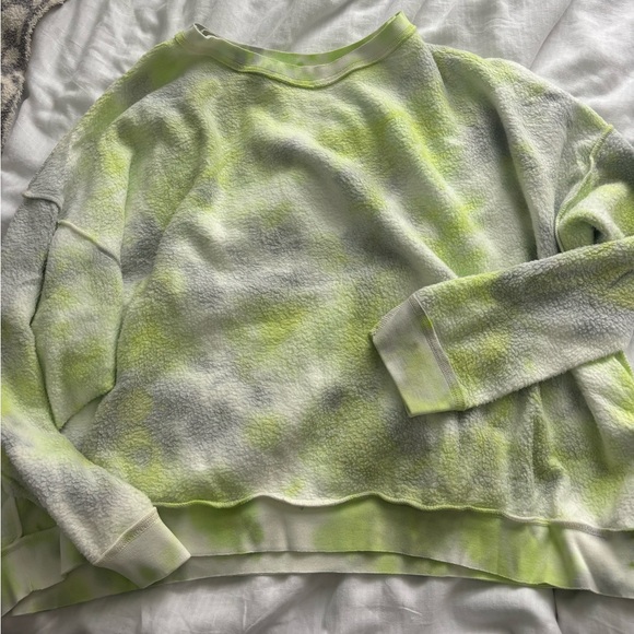 Free People Sweatshirt - Picture 1 of 1